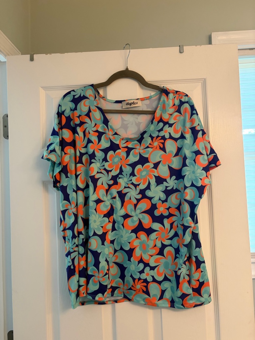 Floral Short Sleeve Tee with Aqua and Coral Bloom NWOT